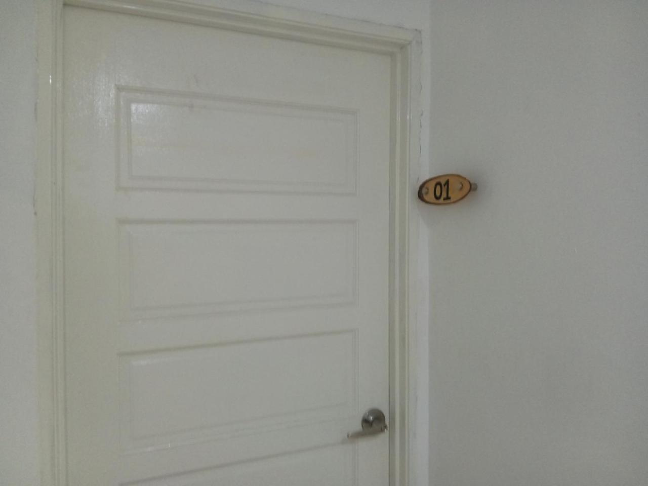 The Serai Cottage Transit Hotel Kampong Gong Badak Luaran gambar