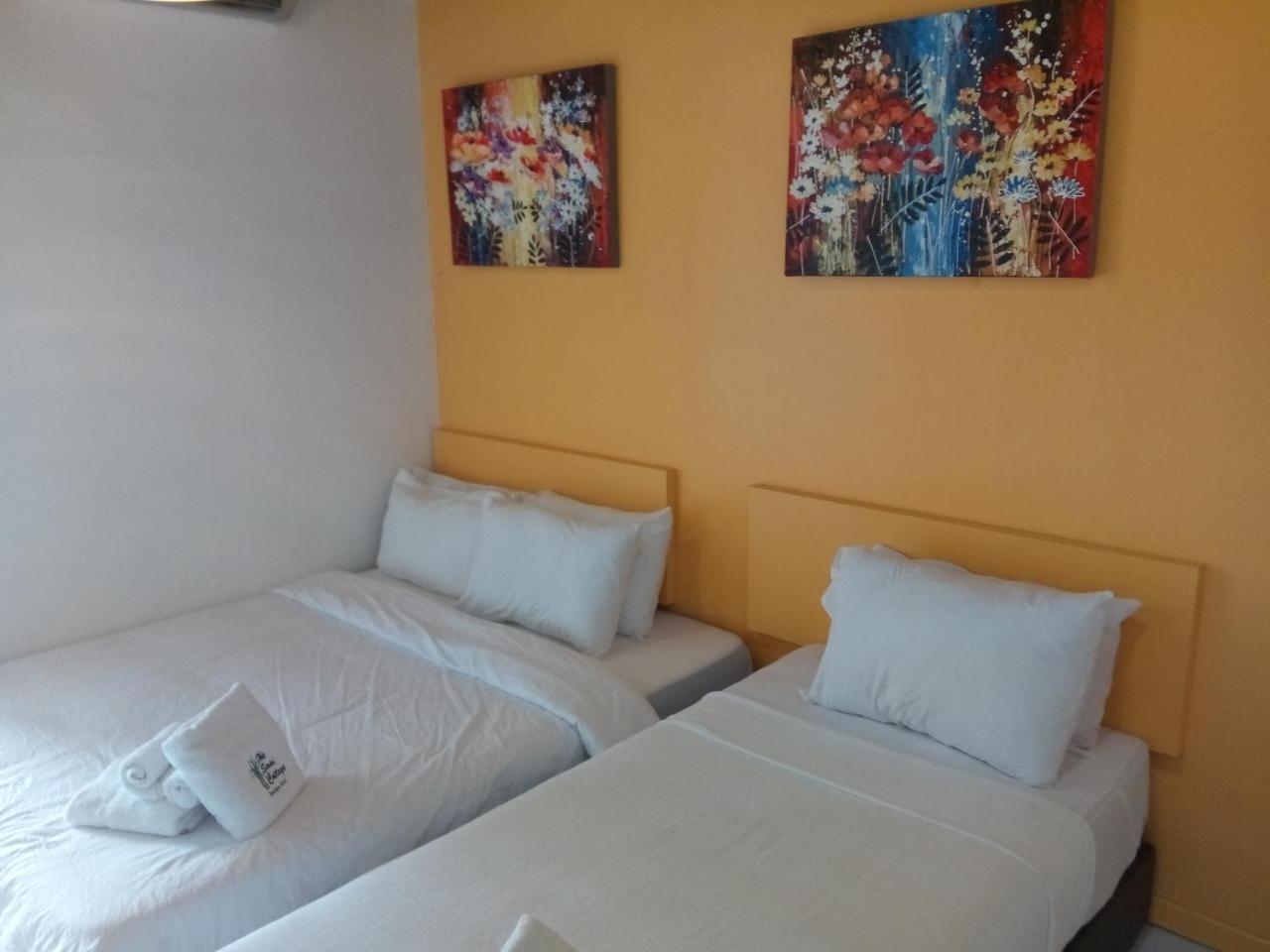 The Serai Cottage Transit Hotel Kampong Gong Badak Luaran gambar