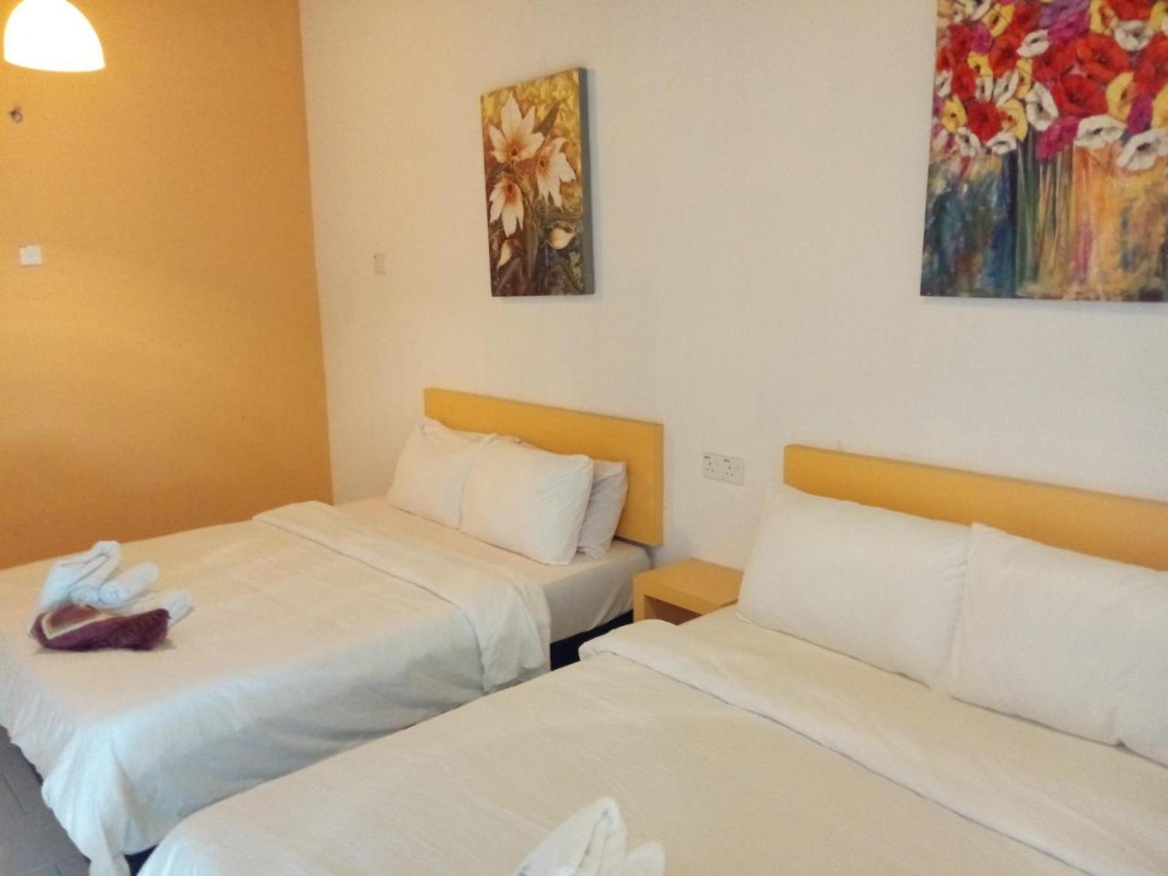 The Serai Cottage Transit Hotel Kampong Gong Badak Luaran gambar